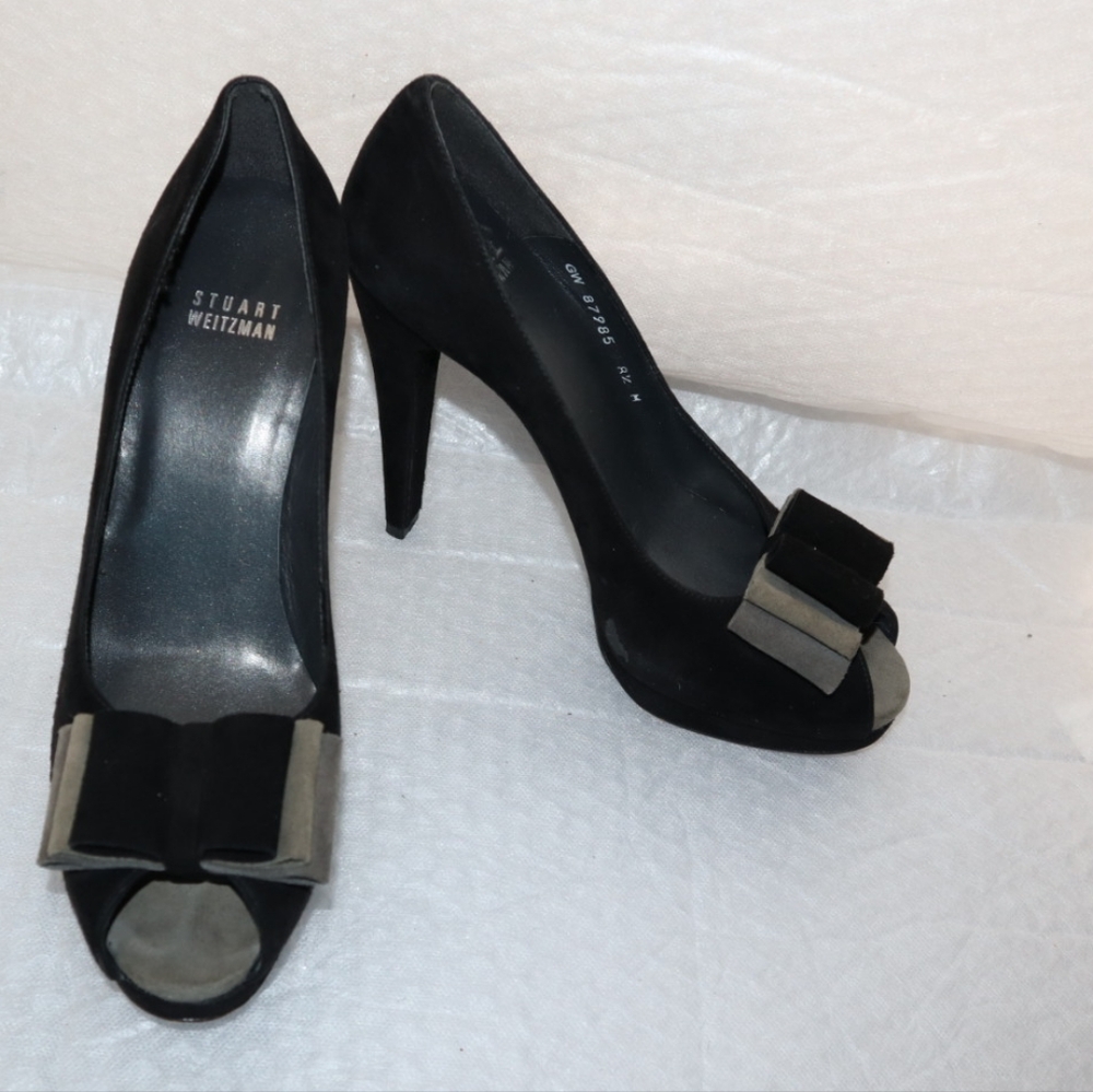 Stuart Weitzman Black and Gray Peep Toe Bow Accents Black - Picture 6 of 10
